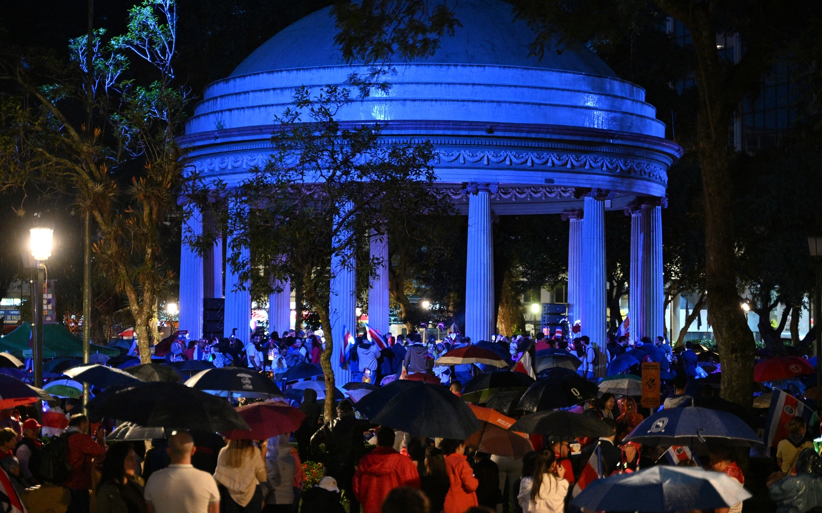 Thousands demonstrate in Costa Rica over proposed legal reforms