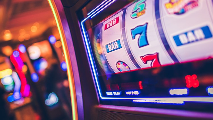 2 St. Pete businesses raided, shut down in illegal gambling bust