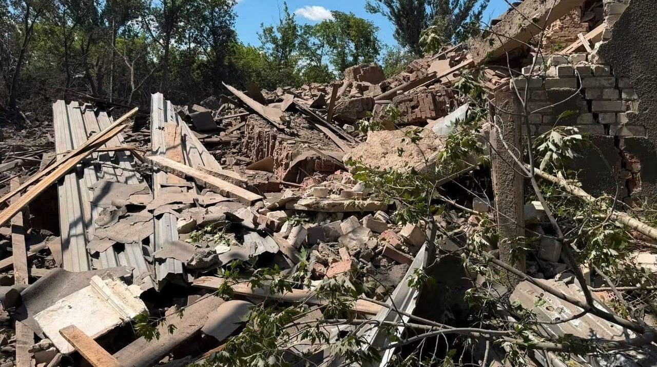 Two people killed, houses damaged in Russian attack on Sloviansk residential area