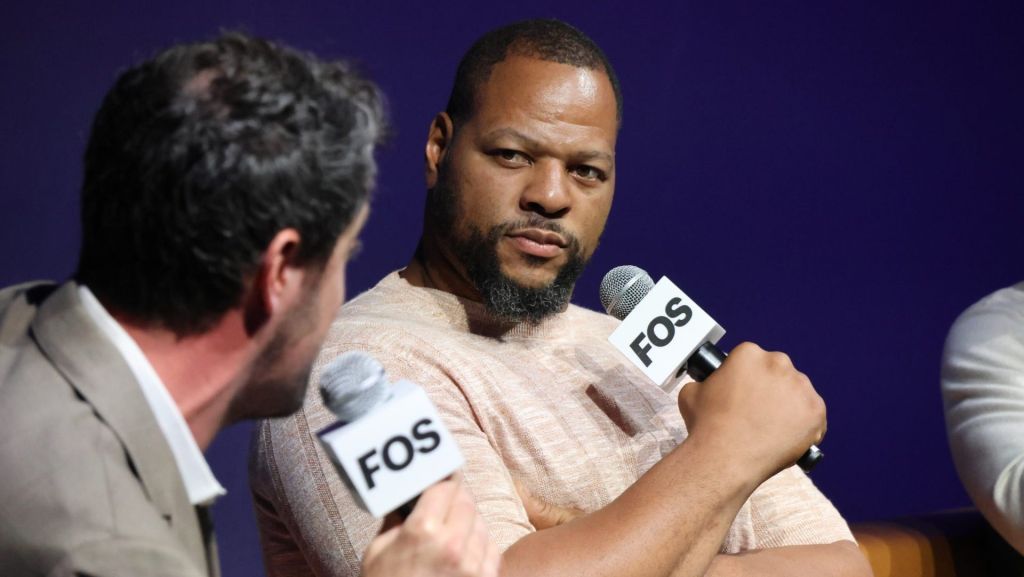 Ndamukong Suh Rips Rams’ ‘Asinine’ Australia Travel Plan