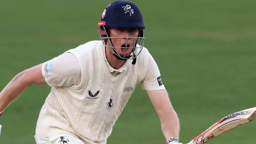 Crawley moves Kent towards parity with Lancashire