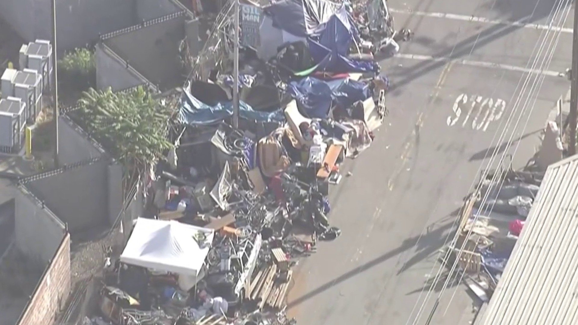 Berkeley clears large homeless encampment after court ruling