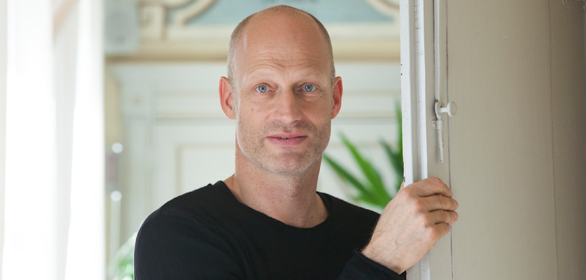 „Gesundheitliche Gründe“ – Joachim Meyerhoff bricht Proben ab