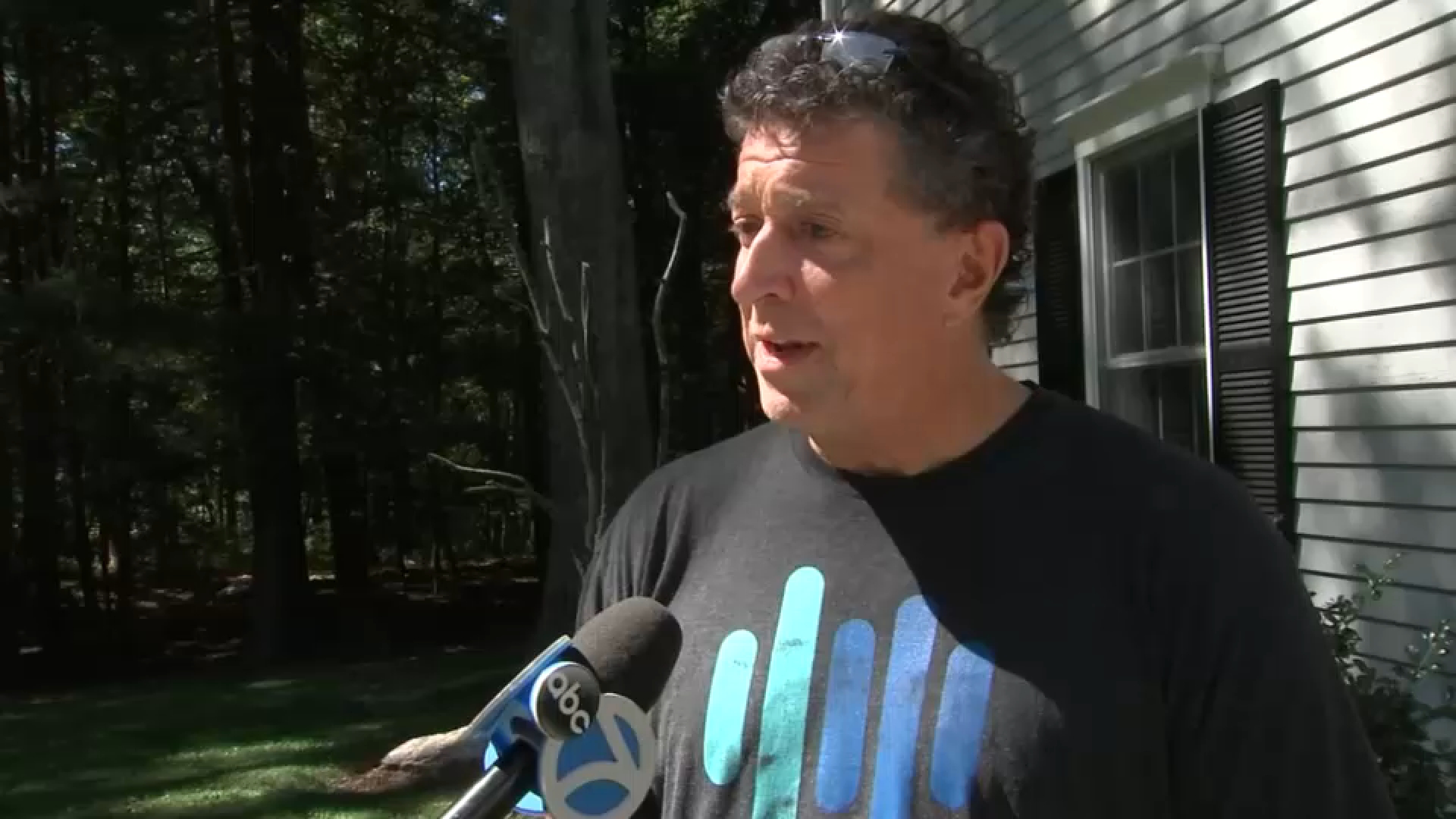Woman and 2 small dogs attacked by coyote in Connecticut