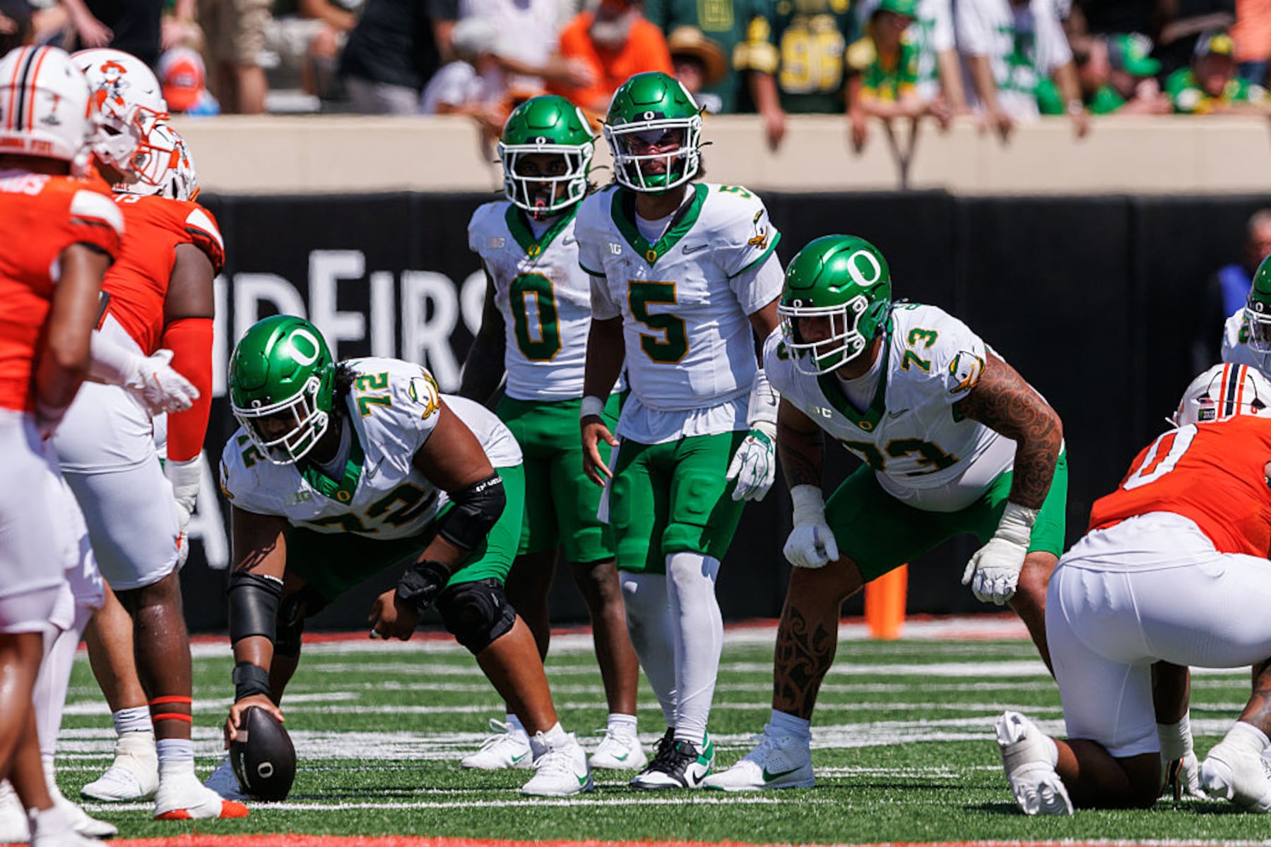 Dante Moore speaks: Dehydration, offensive tells and what Oregon must fix before Friday