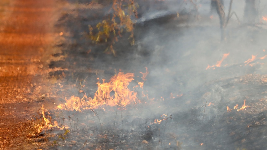 Emergency warning for fire at Blackmore, west of Berry Springs