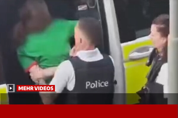 VIDEO: Belgian police slaps handcuffed woman during arrest