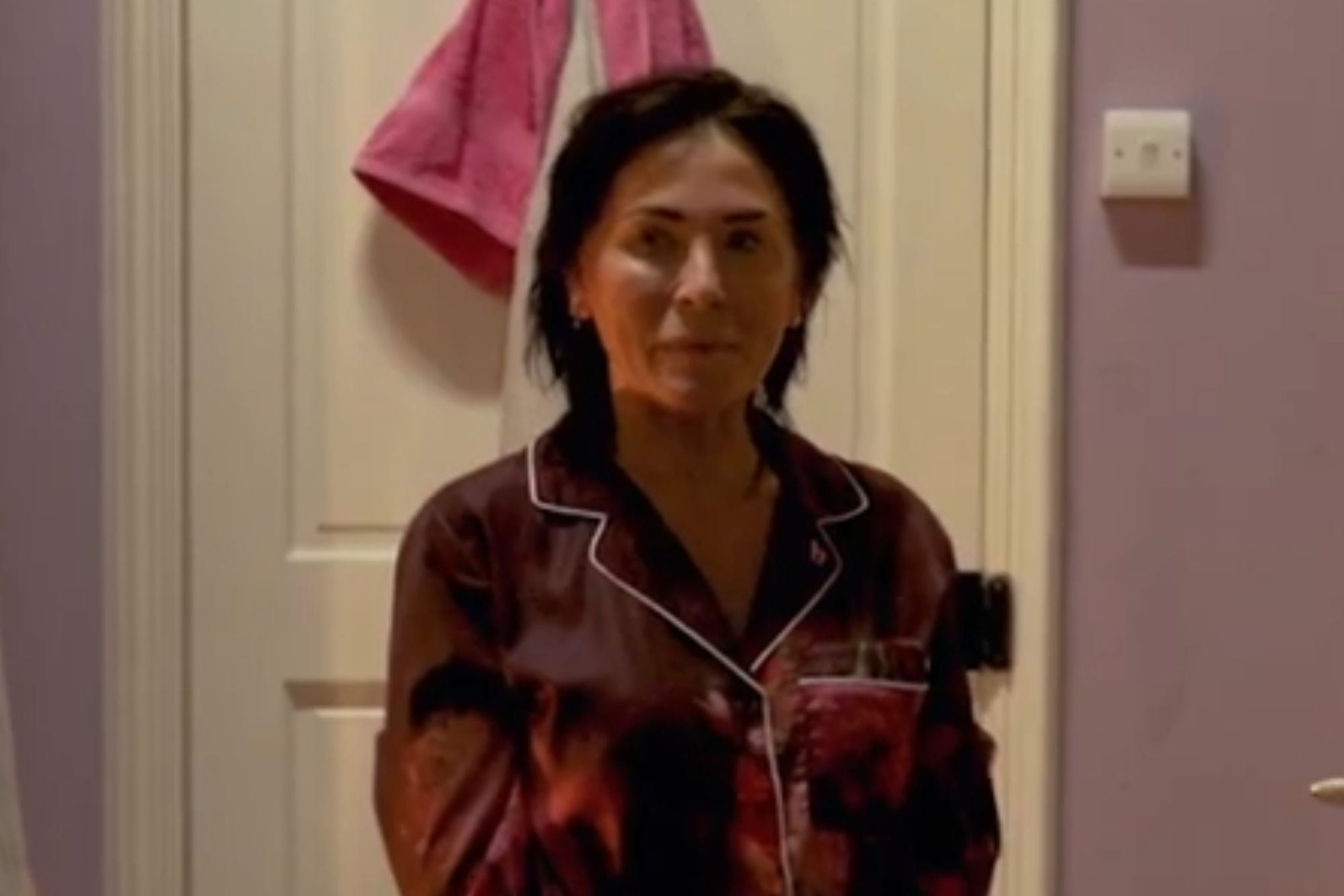 EastEnders fans claim Jessie Wallace looks ‘furious’ in awkward behind the scenes video from Zoe Slater’s exit