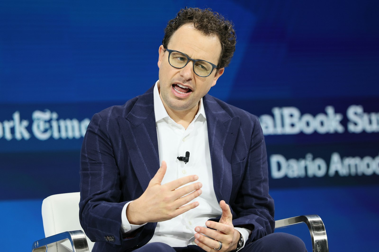 There’s a Right Way to Regulate AI—and a Very Wrong Way
