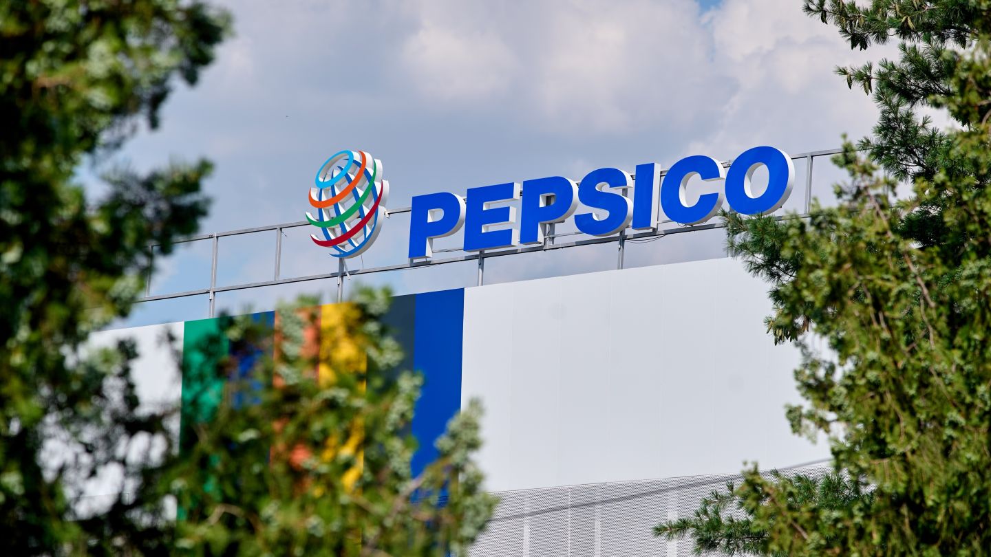 PepsiCo cuts jobs at US bottling plant