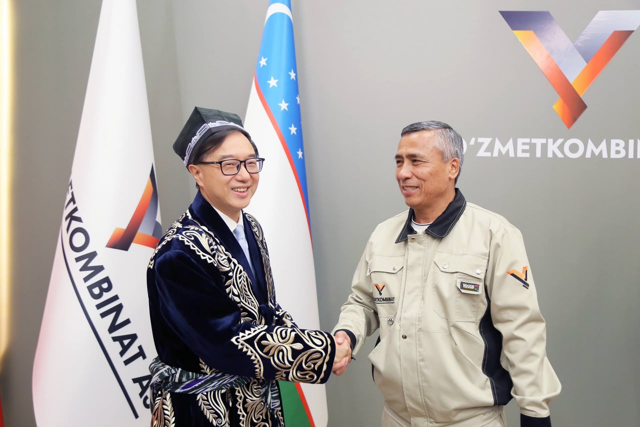 Uzmetkombinat, China's Jiangsu SOHO sign MoU on new joint projects