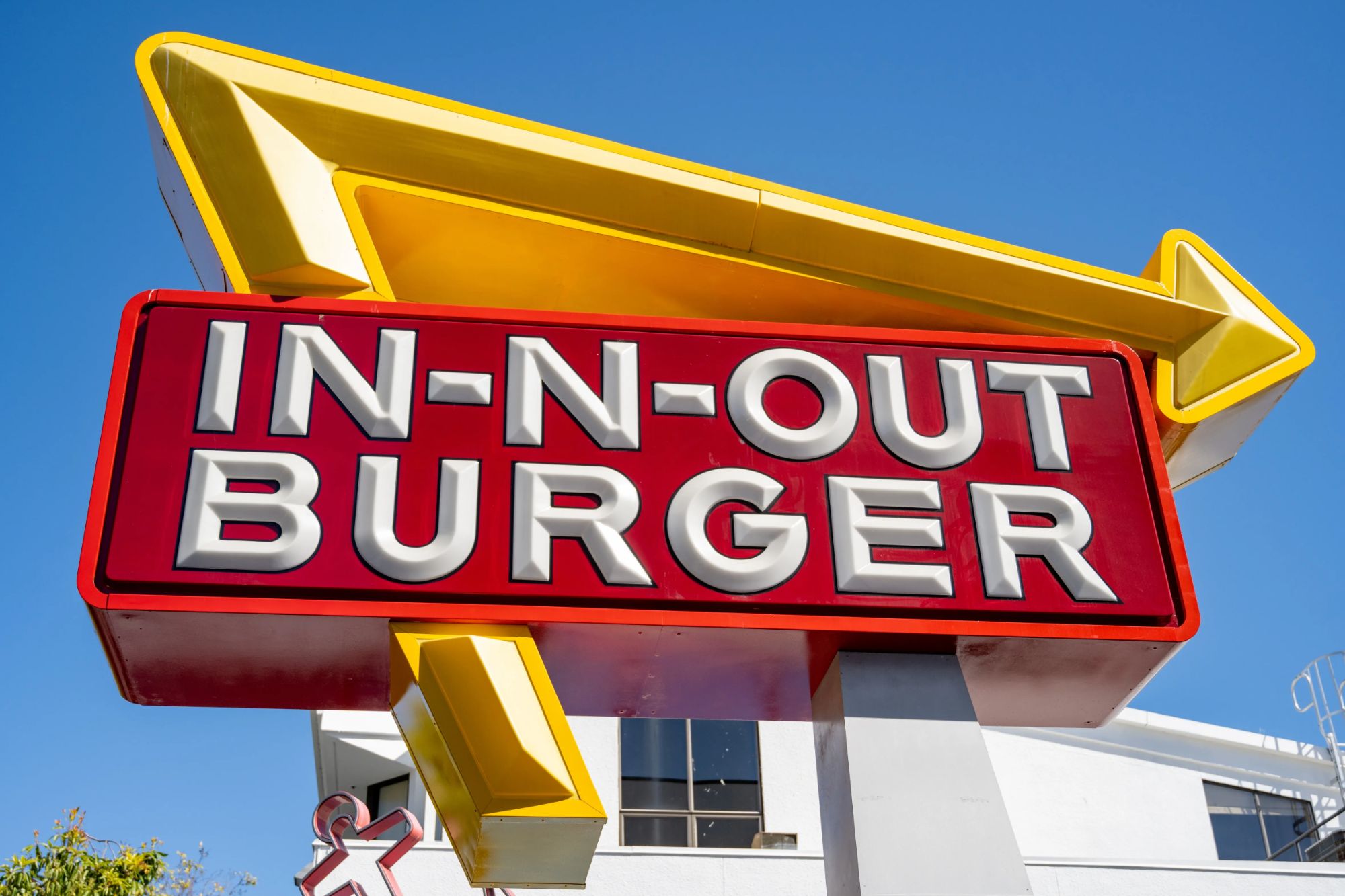Social media stunned over mind-blowing amount In-N-Out managers make per year