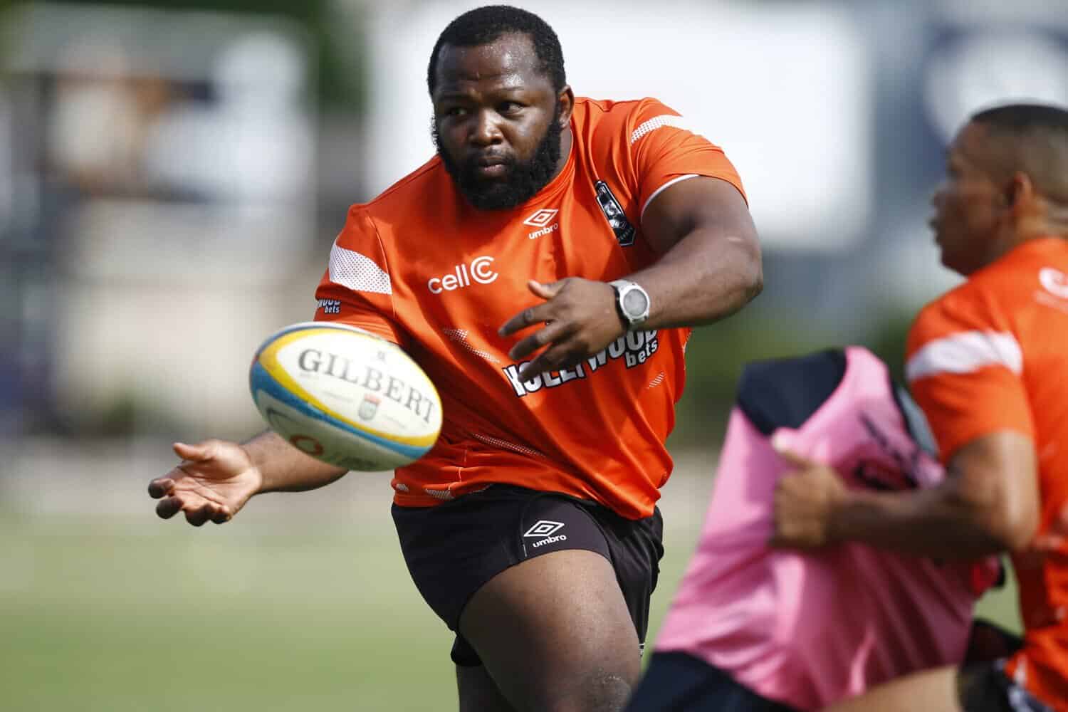 Sharks name another star-studded squad for the URC