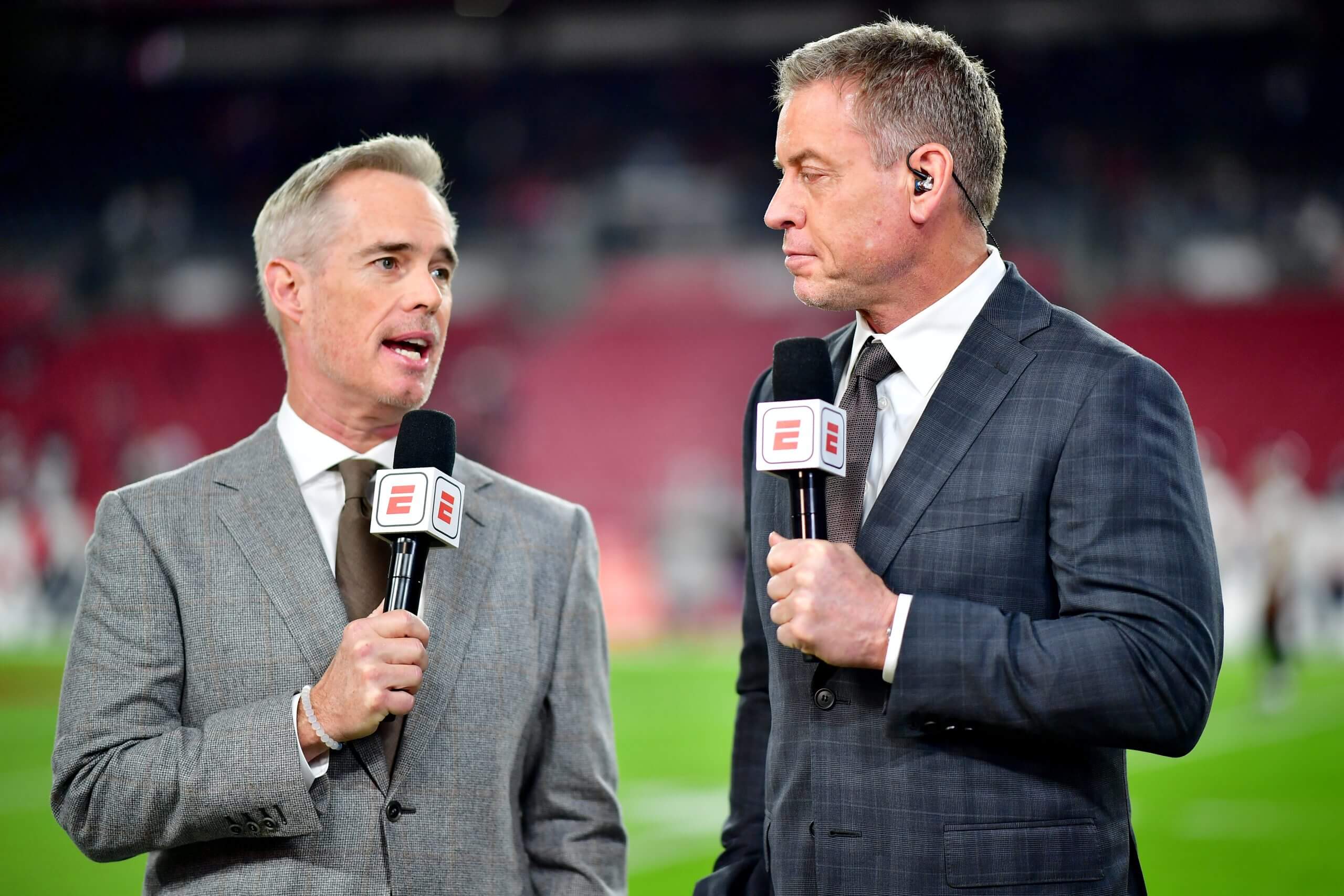 Joe Buck agrees to new ESPN deal worth in excess of $100 million: Sources