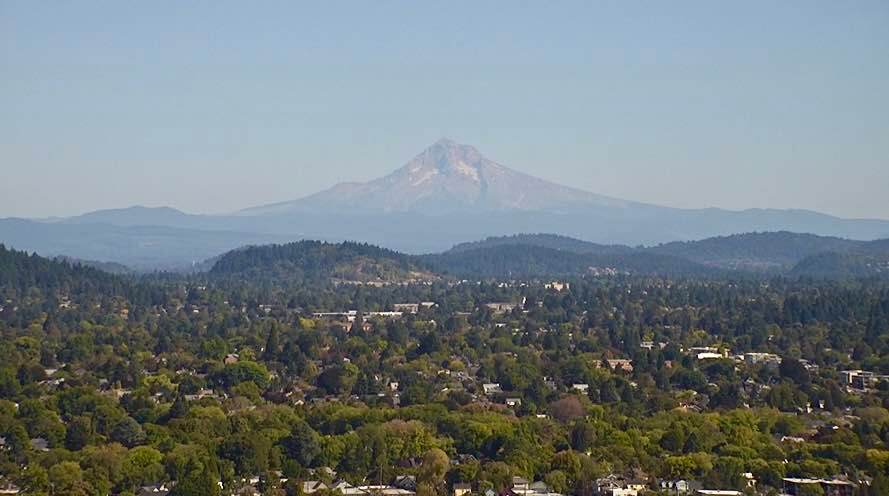 Summer heat builds around Portland as fall approaches