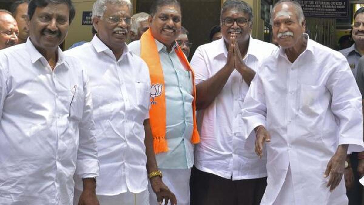 15 candidates file nomination for contesting the Thattanchavady bypoll