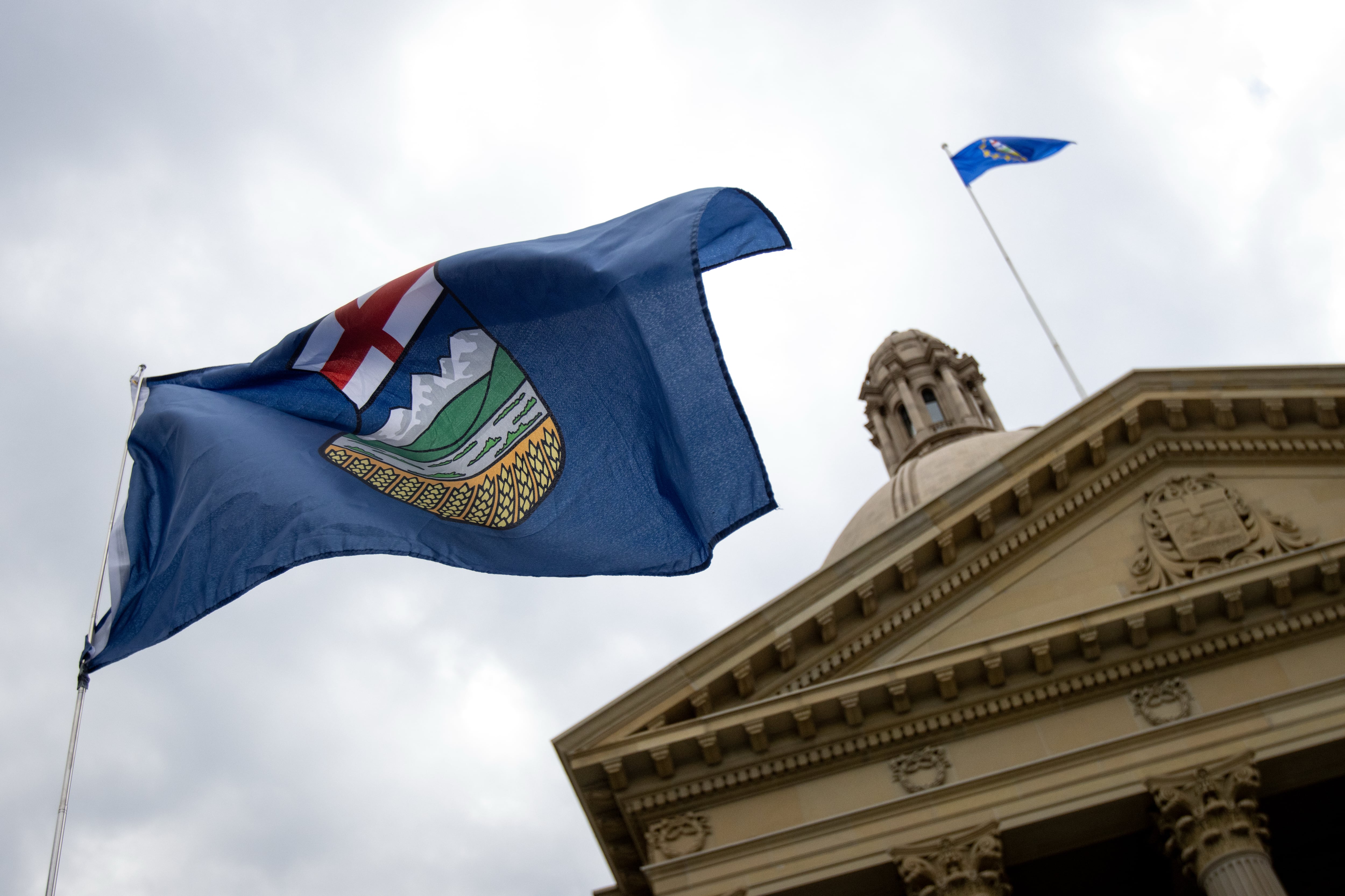 Alberta separation could cost up to $170-billion over first five years, report estimates