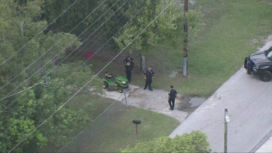 Child seriously injured by lawnmower in Auburndale