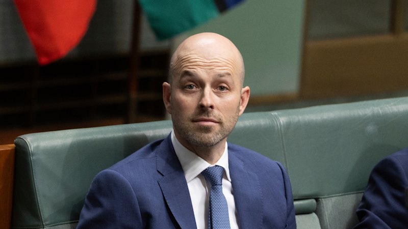 Liberals to host fundraising dinner with link to failed property developer