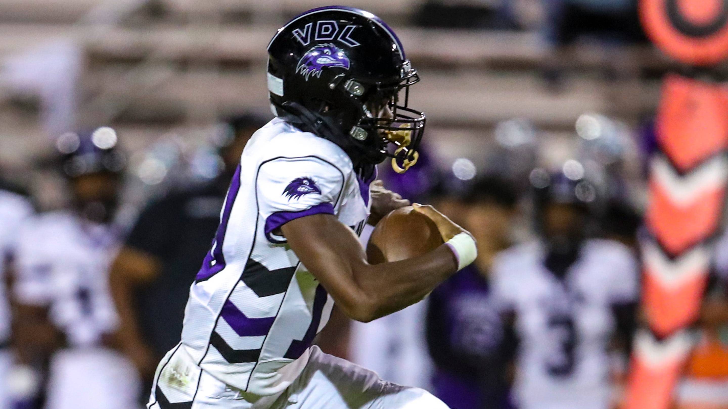 College Football’s No. 2 QB Recruit Josiah Boyd Sweepstakes Down to Three Programs