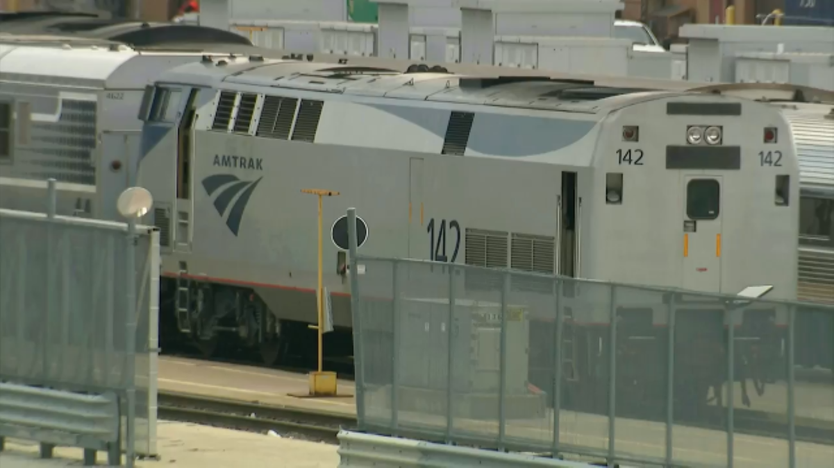 Bridgeport residents air concerns about Amtrak facility, possible White Sox move