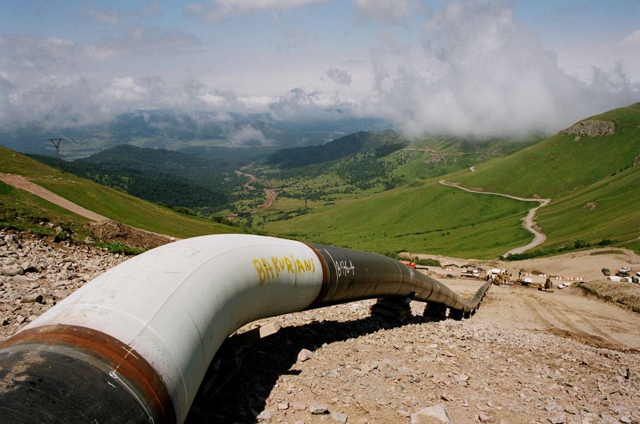 Azerbaijan sheds light on oil supplies through BTC pipeline