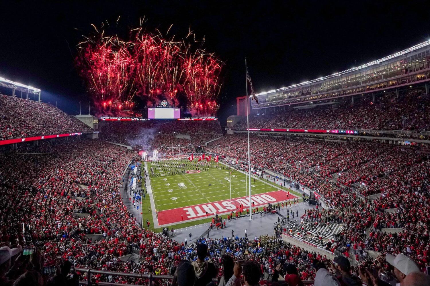 Cap? What cap? How college football programs blow past player spending limits