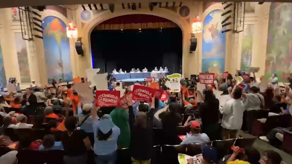 Judge orders City Hall to release rent freeze communications