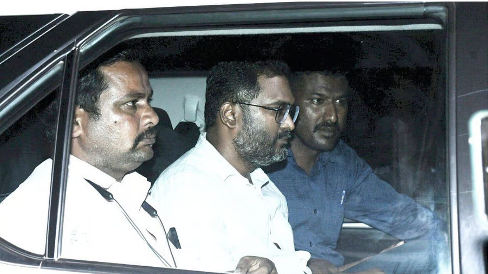 Tahsildar skips Ganesha event preparation for Rs 50 lakh bribe, trapped by Lokayukta