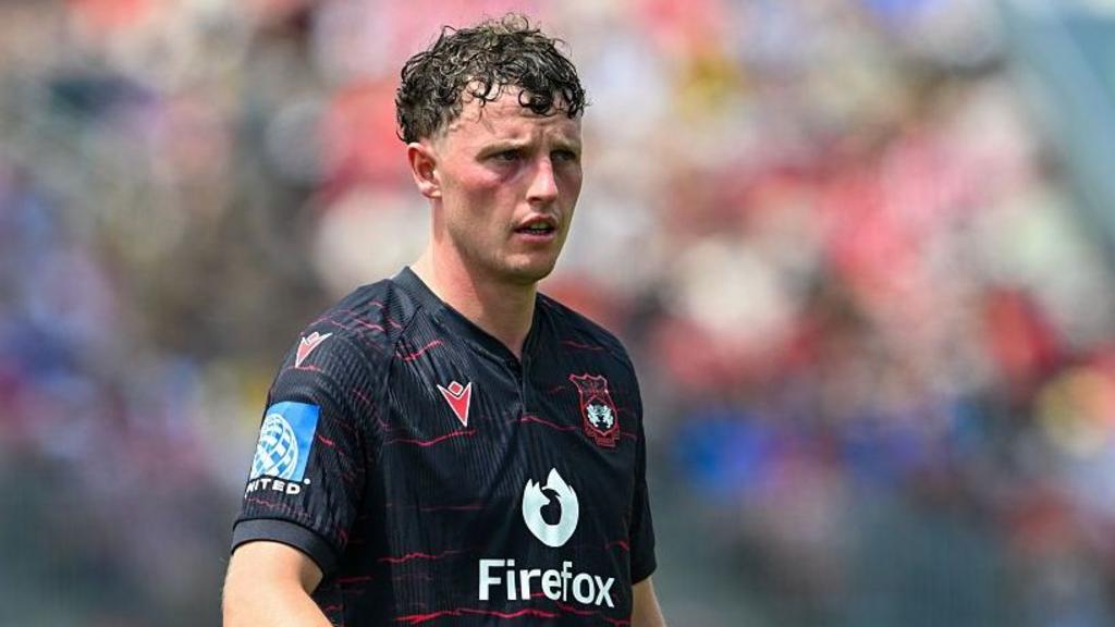 Wrexham's Broadhead to miss Wales camp through injury