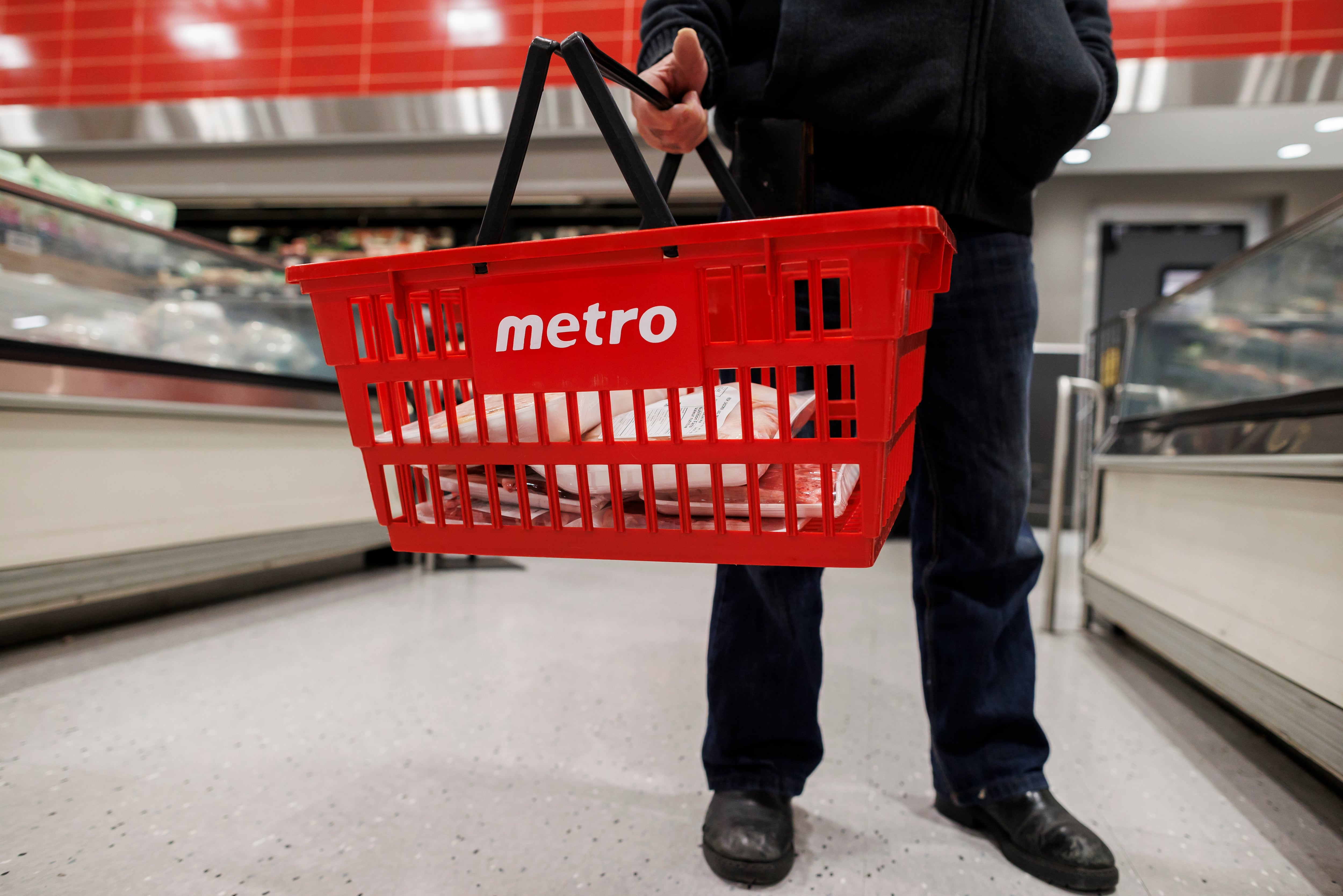 Grocer Metro reaches agreement in principle with striking Quebec workers