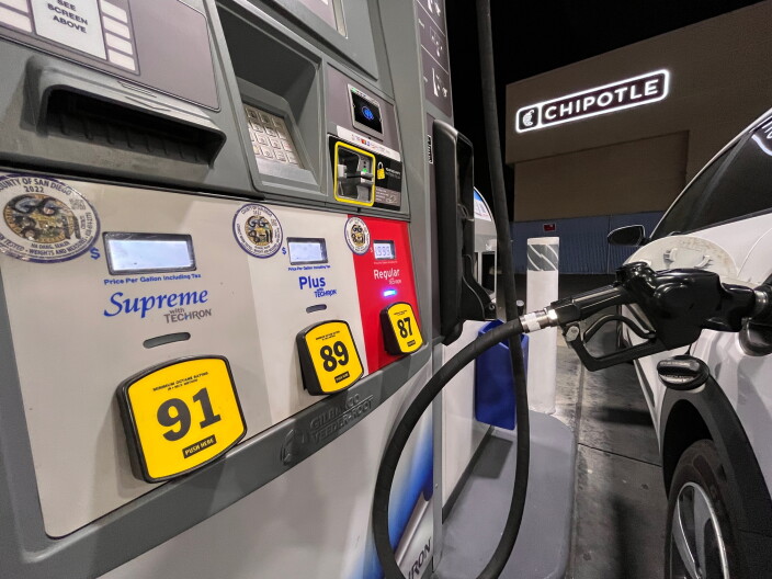 Average San Diego County gas price rises to highest amount since May 22
