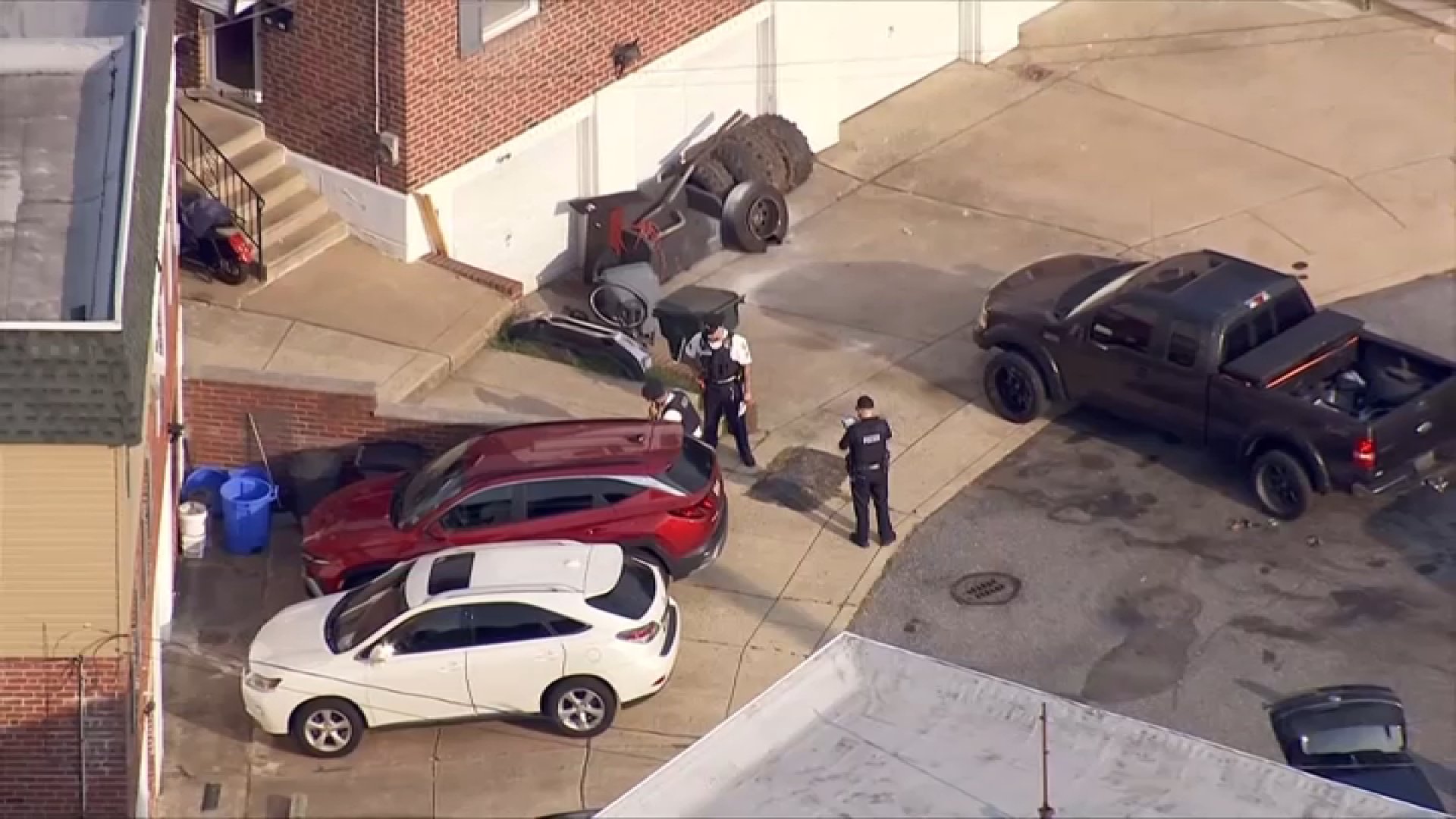 Deputy bitten by dog while executing warrant in Northeast Philadelphia
