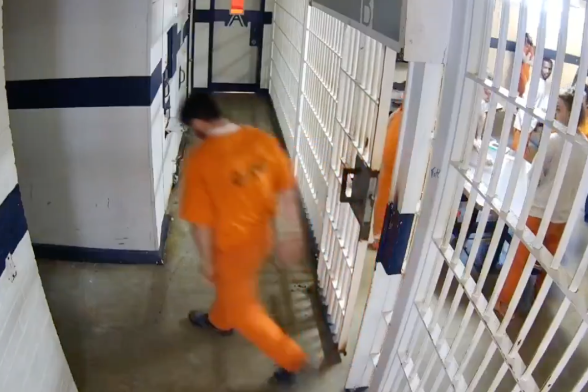 Watch: Prisoner escapes jail cell using just a pencil