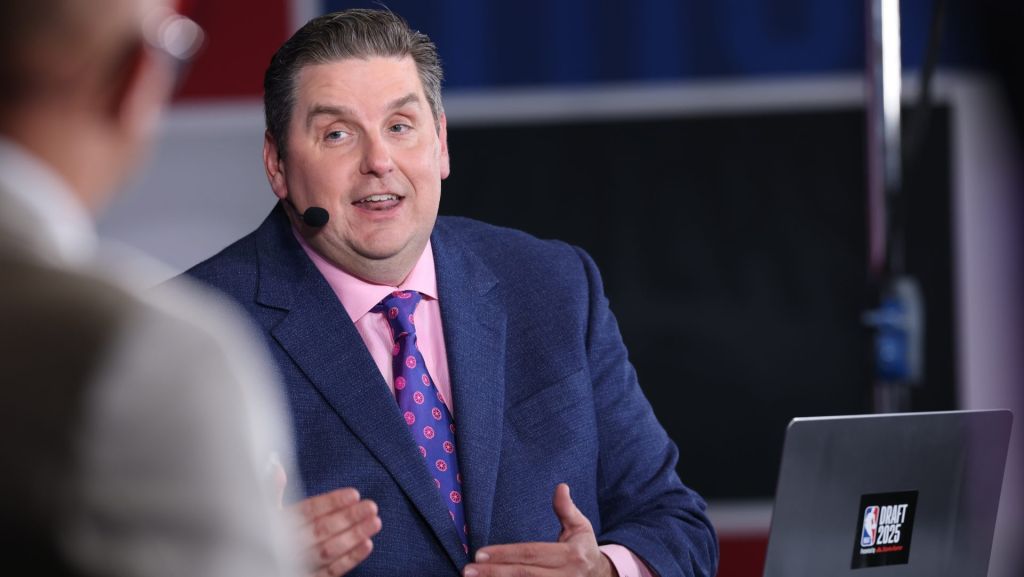 Brian Windhorst Discusses Global Podcast Tour, LeBron’s Fanatics Deal