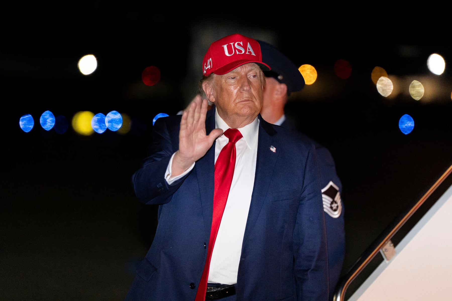 White House exodus picks up speed another top Trump staffer exits ahead of midterms