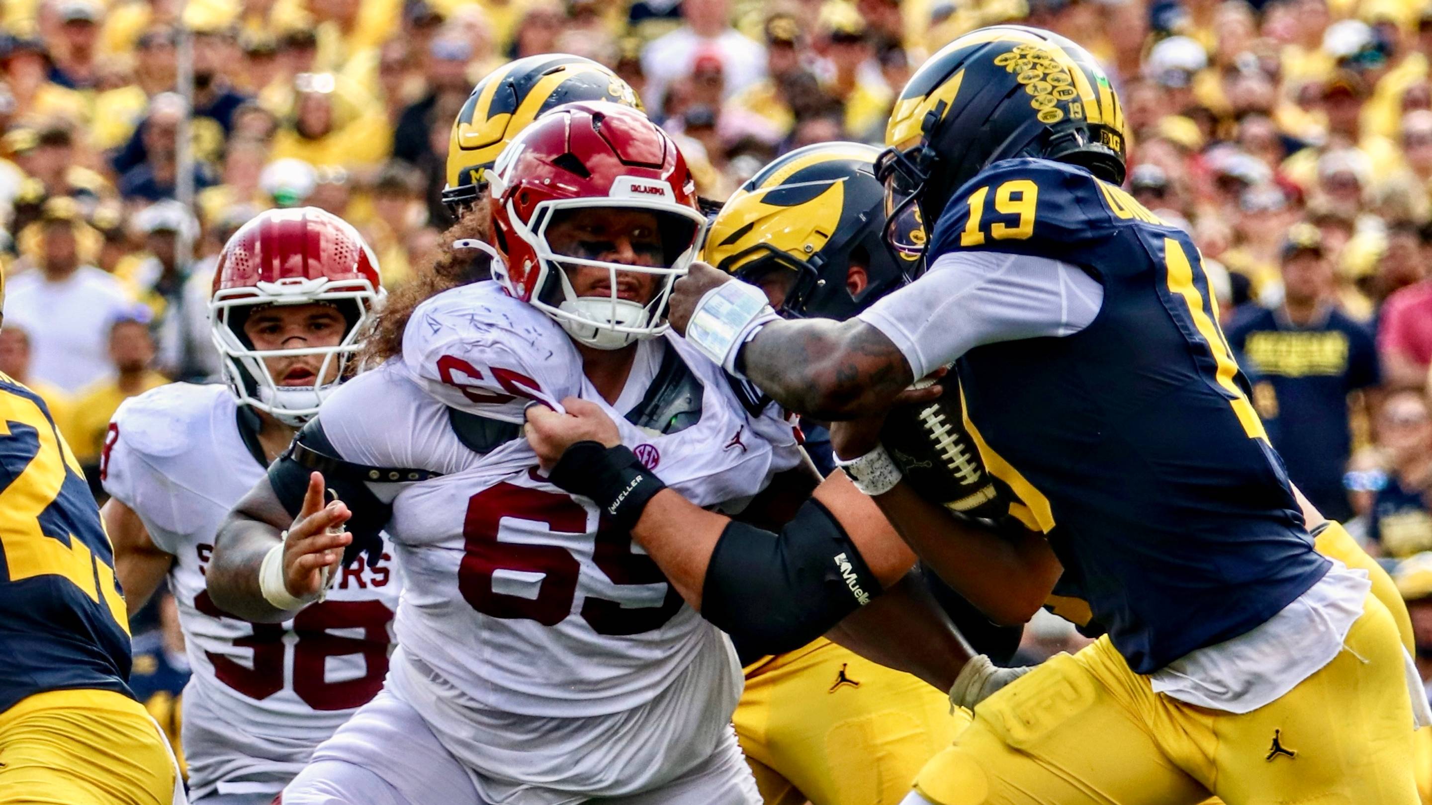Jayden Jackson Thinks Oklahoma Just Needs to 'Do Their Job' on Defense