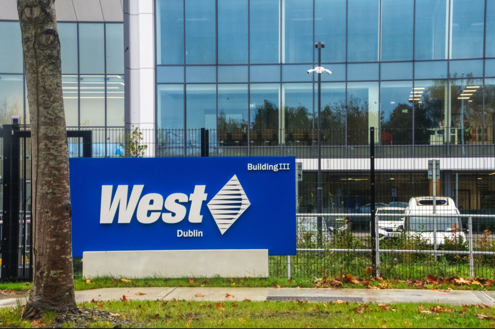 Is West Pharmaceutical Services Stock Outperforming the Nasdaq?