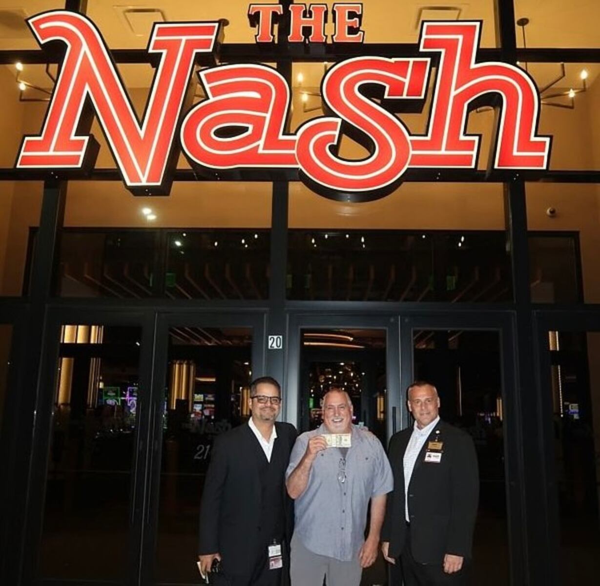 Mass. man turns $5 side bet into largest jackpot in N.H. casino history: 'An electric feeling'