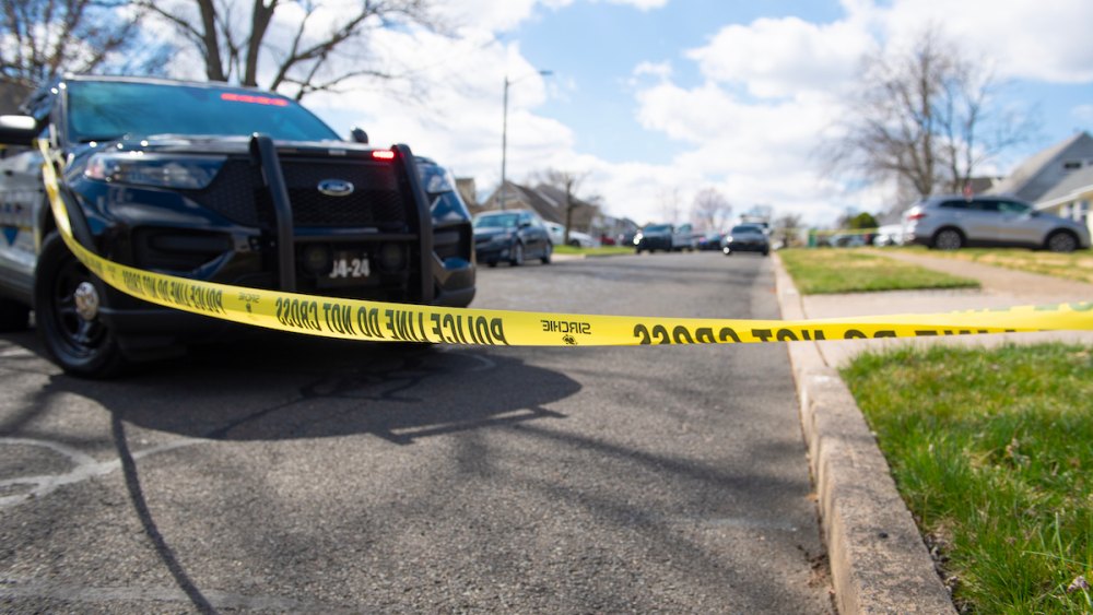 Brother Killed Sister Outside of New Jersey Home in Apparent Murder-Suicide