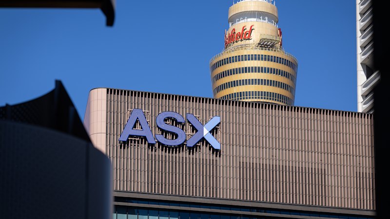 Smart money gets humbled as index funds grab $15.5b in a year