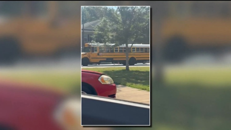 3 adults face arrest warrants after investigation finds bus driver did not lock students inside in Dahlonega