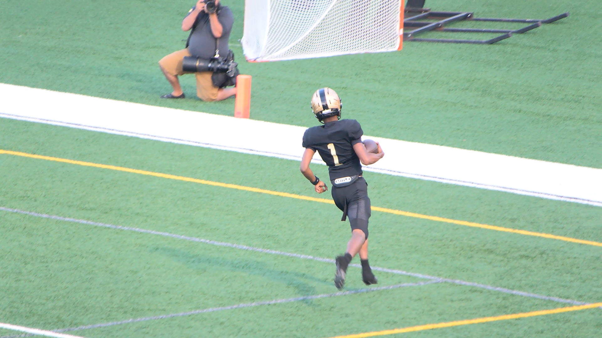 High School Football: Ali’s four touchdowns powers East Ridge past Roseville 36-13