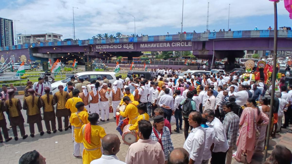 CM’s schedule goes haywire in Mangaluru on Friday