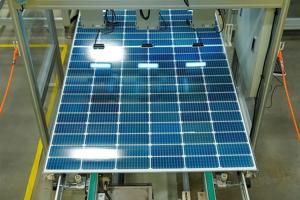 How one factory is surviving America’s solar policy whiplash