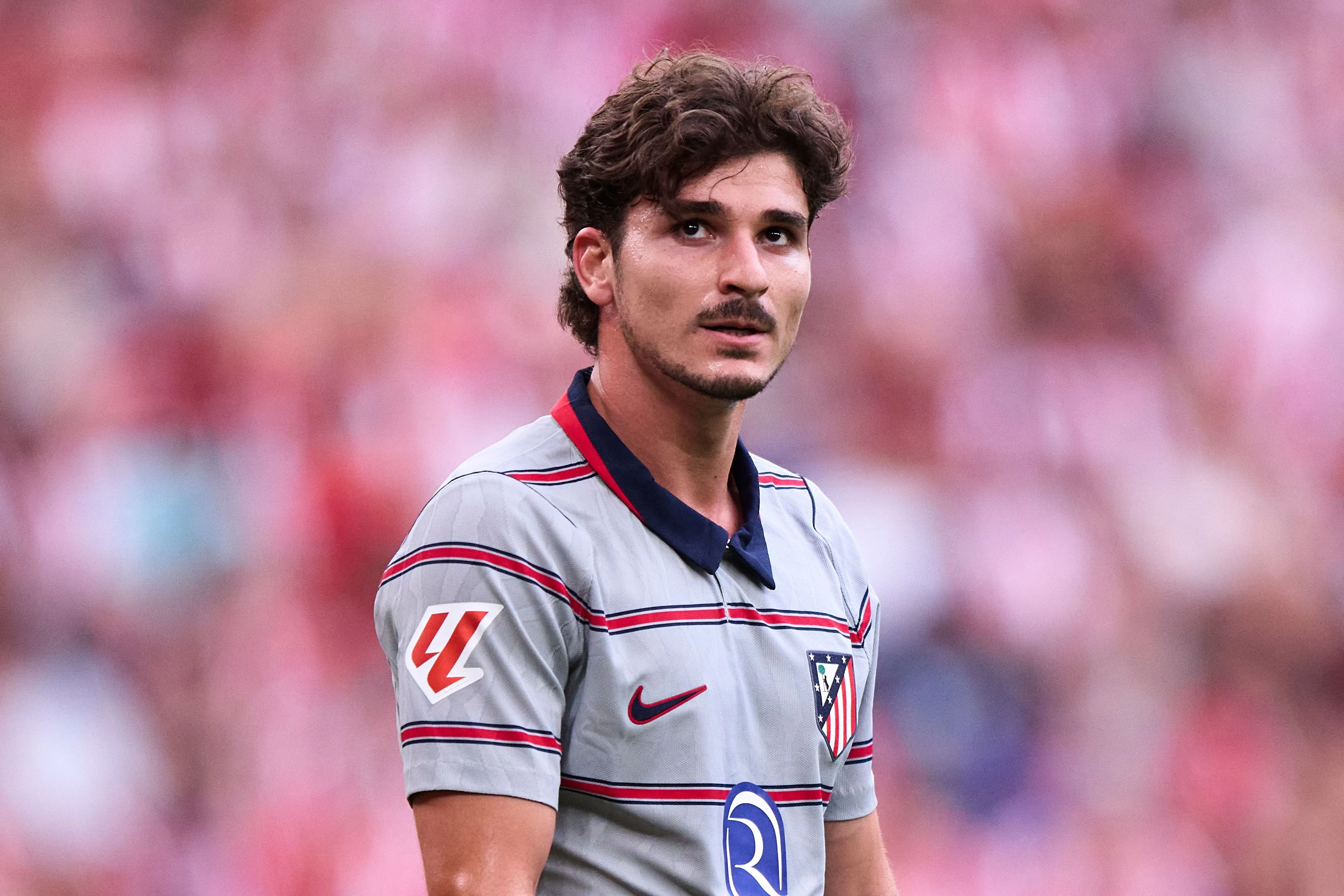 Julian Alvarez ‘set to DITCH agent after failed transfer move with Arsenal and Barcelona still keen on Atletico star’