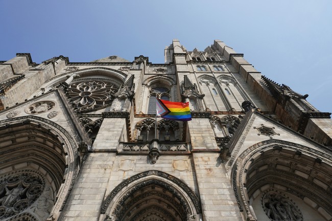 Progressive Christianity Watch: What Is With These People and Glitter?