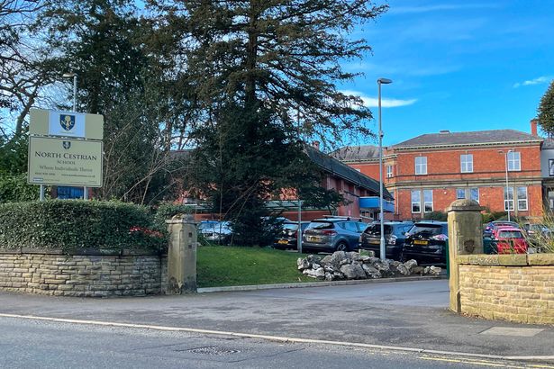 Altrincham school issues urgent alert to parents as pupil told 'get in the van'