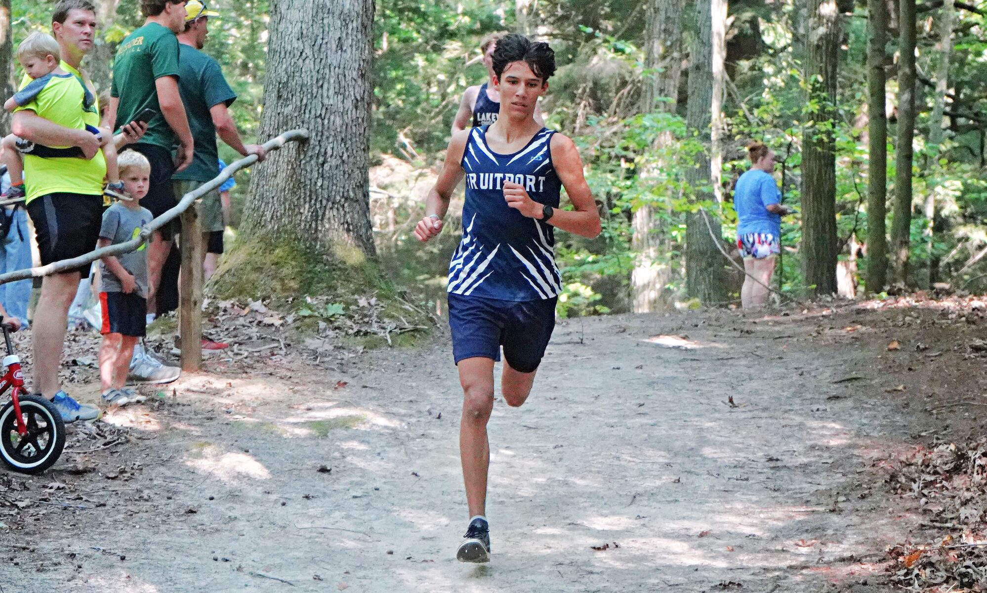 Fruitport cross country standout tabbed MLive Muskegon Athlete of the Week