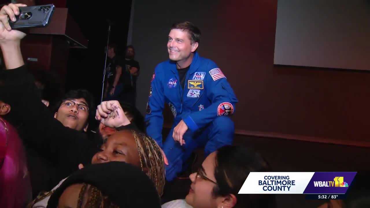 Dulaney High School welcomes astronaut Reid Wiseman home